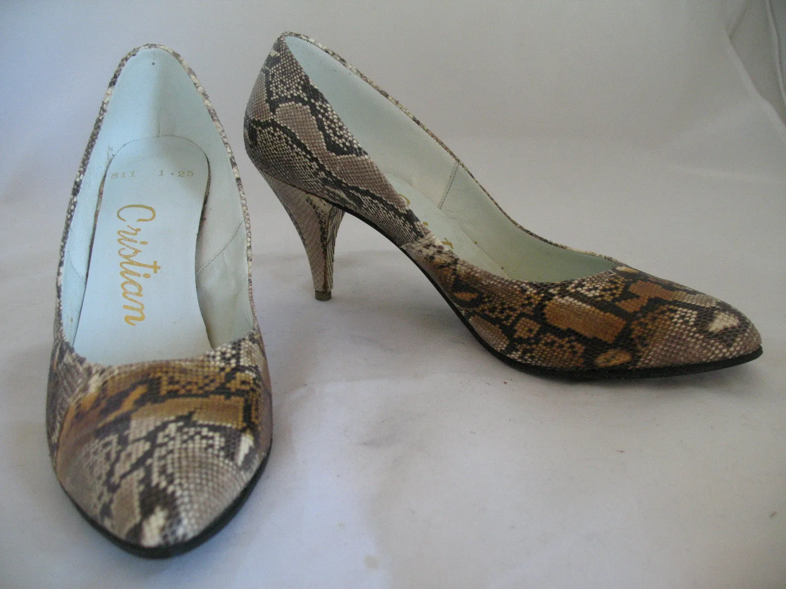 CRISTIAN SNAKE SKIN SNAKESKIN Animal Pattern Leather Womens SHOES Classics High Heels size 5