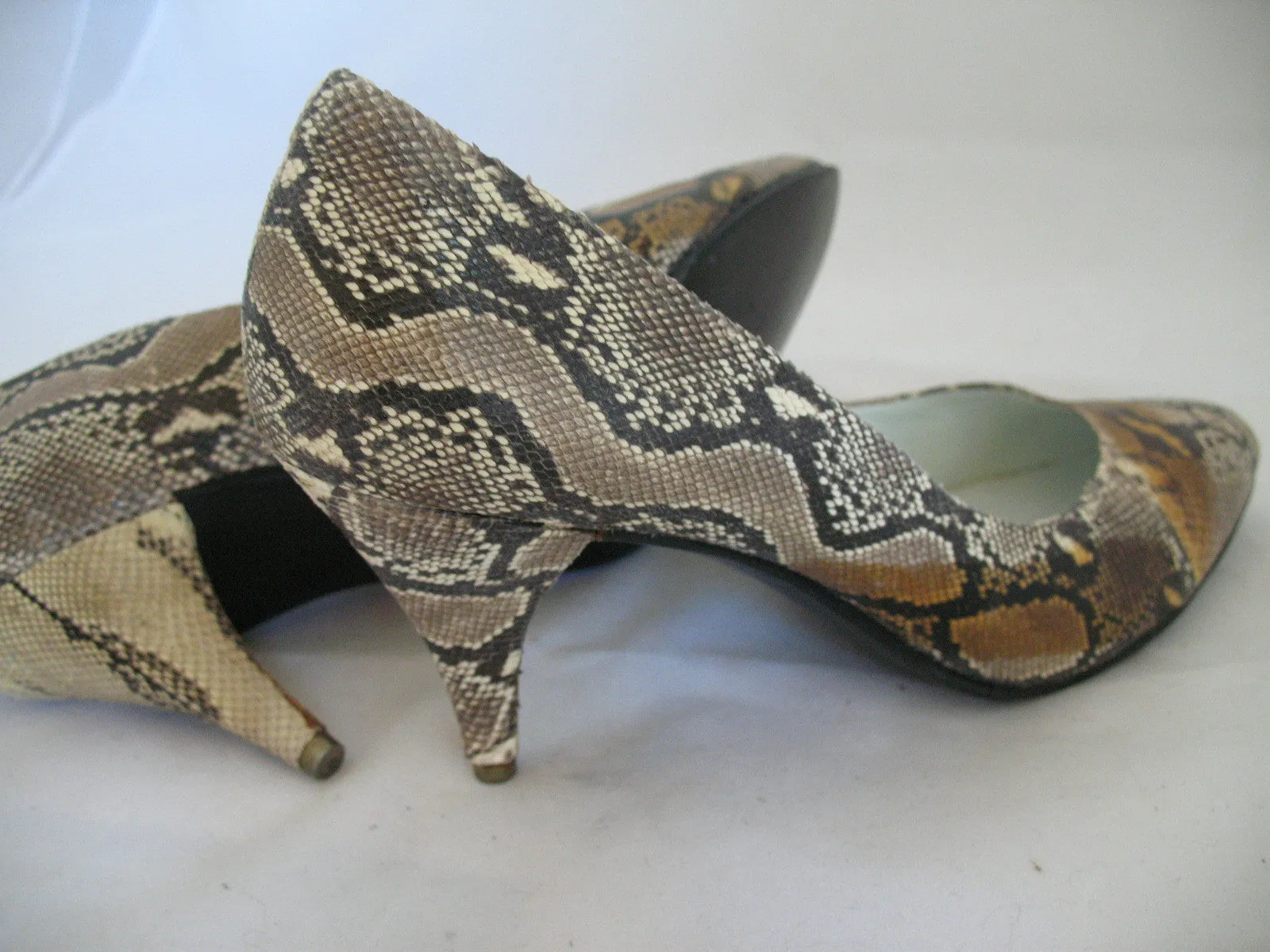 CRISTIAN SNAKE SKIN SNAKESKIN Animal Pattern Leather Womens SHOES Classics High Heels size 5