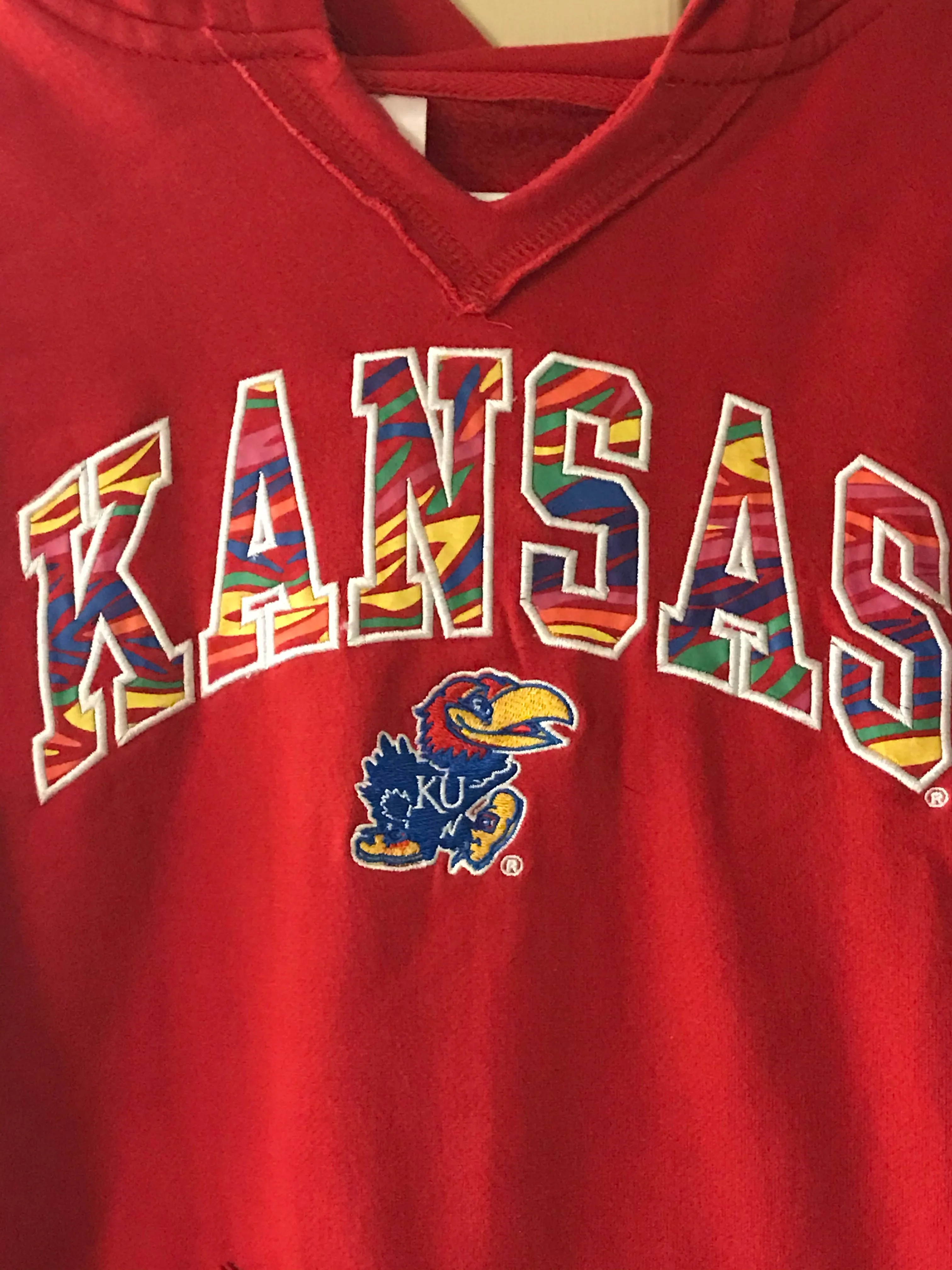 <€€* Womens Small KANSAS University JAYHAWKS Sweatshirt Red Knights Apparel