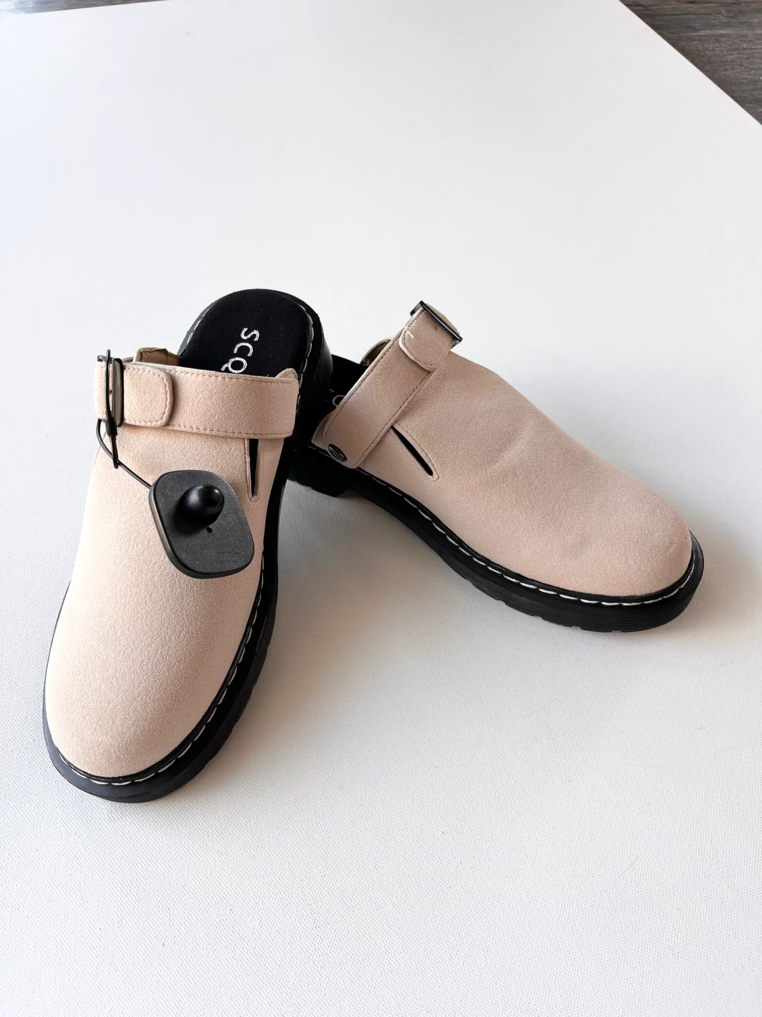 Sandals Womens 8